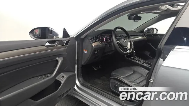Volkswagen Arteon 2020 thumb 5