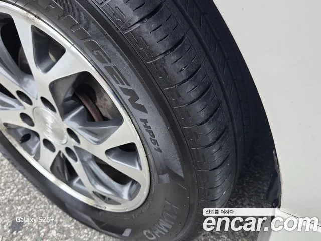 Kia Canival 2014 thumb 10