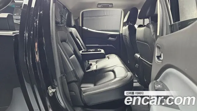 Chevrolet Colorado 2021 thumb 12