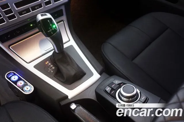 BMW X3 2010 thumb 11
