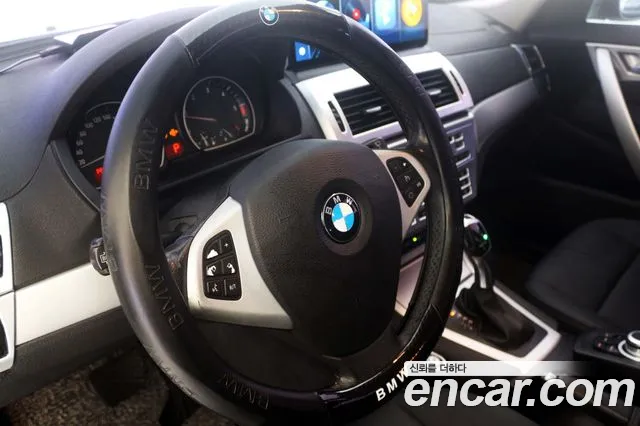 BMW X3 2010 thumb 4