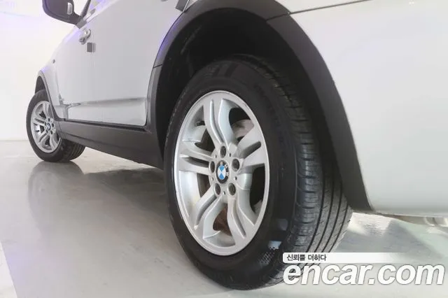 BMW X3 2010 thumb 5