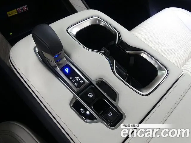 Lexus LM 2024 thumb 6