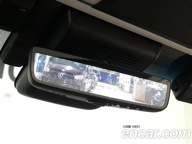 Lexus LM 2024 thumb 8
