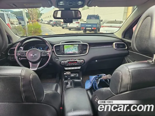 Kia Sorento 2015 thumb 6