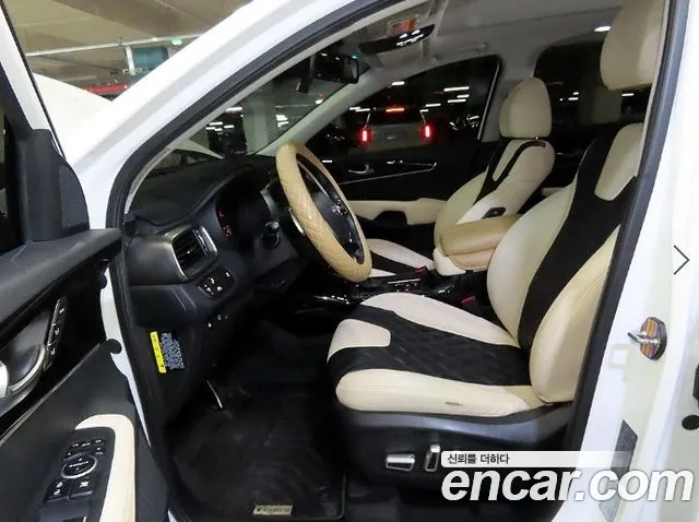 Kia Sorento 2017 thumb 8