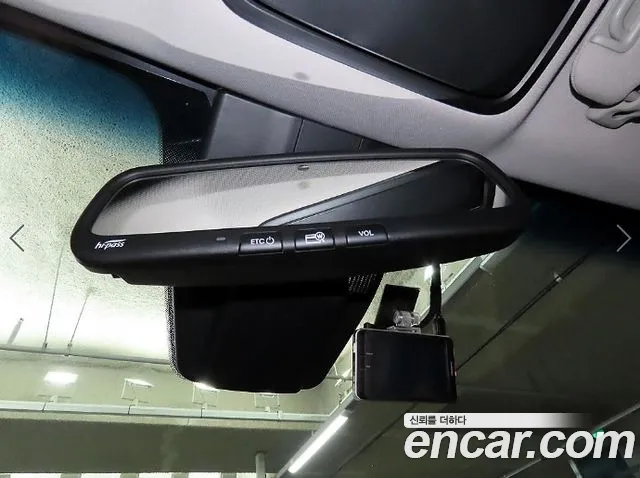 Kia Sorento 2017 thumb 10