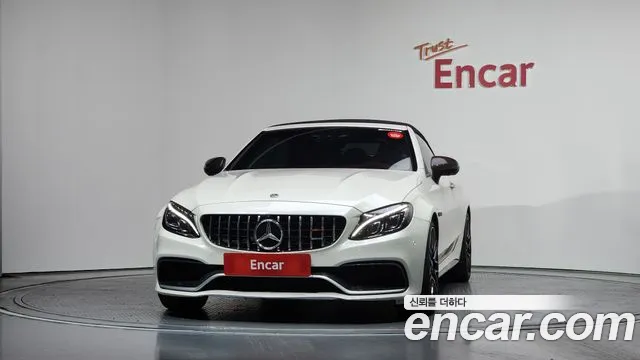 Mercedes-Benz C-Class 2017 thumb 12