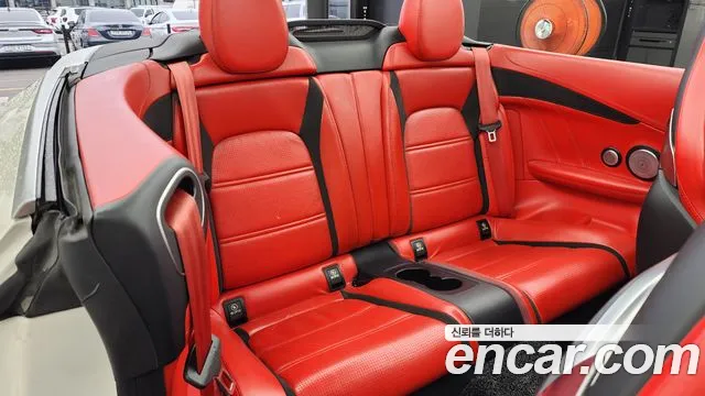 Mercedes-Benz C-Class 2017 thumb 2