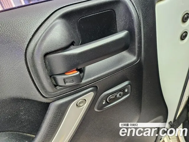 Jeep Wrangler 2014 thumb 11