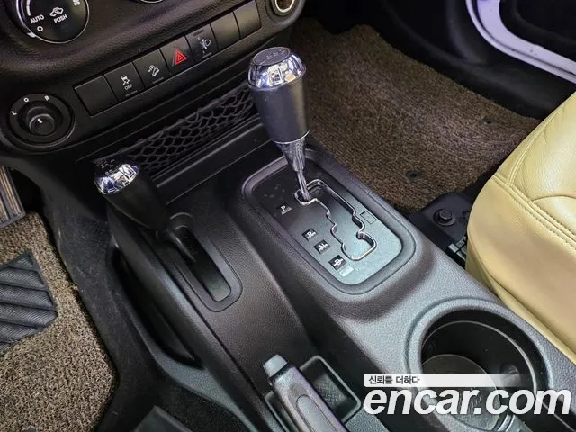 Jeep Wrangler 2014 thumb 9