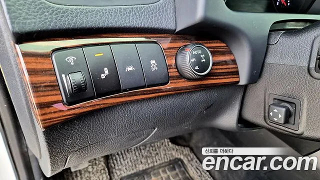 Kia Mohave 2017 thumb 10