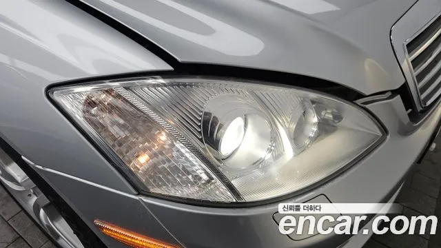 Mercedes-Benz S-Class 2008 thumb 3