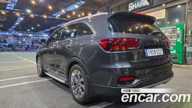 Kia Sorento 2018 thumb 11