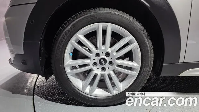 Mini Cooper Countryman 2023 thumb 6