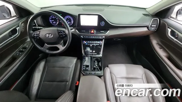 Hyundai Grandeur 2018 thumb 11