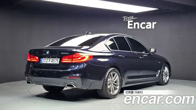 BMW 5 серии 2017 thumb 7