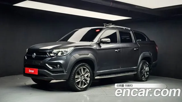 KGM Rexton 2018 thumb 12