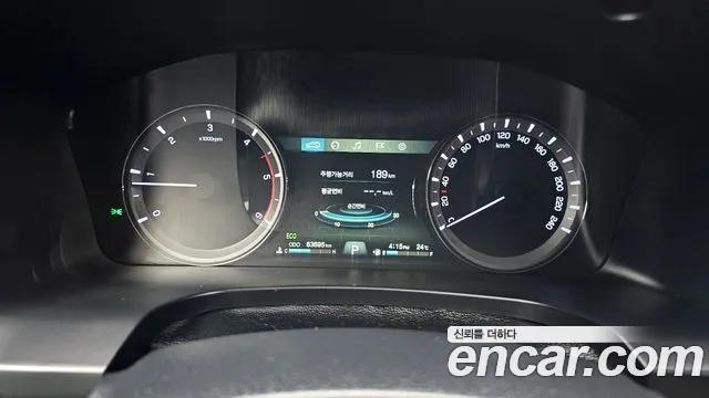 KGM Rexton 2018 thumb 3