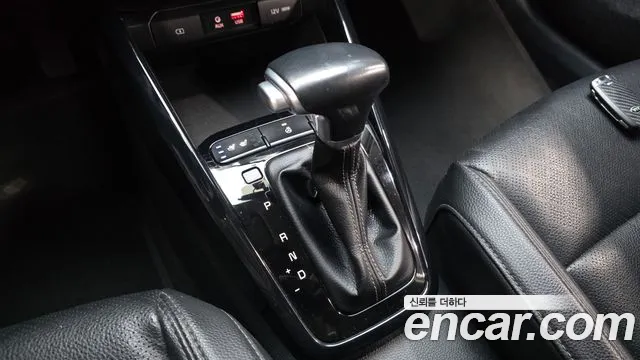 Kia Stonic 2019 thumb 2