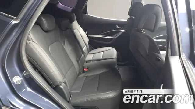 Hyundai Santafe 2016 thumb 11