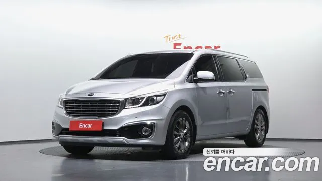 Kia Carnival 2015 thumb 6
