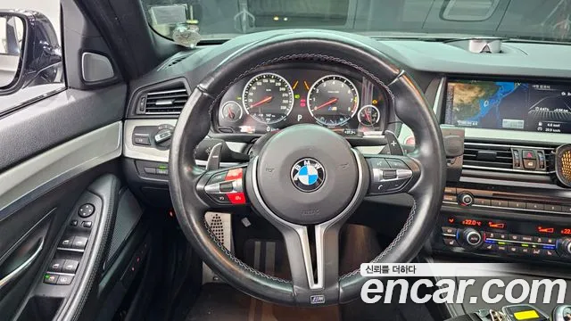 BMW M5 2015 thumb 5