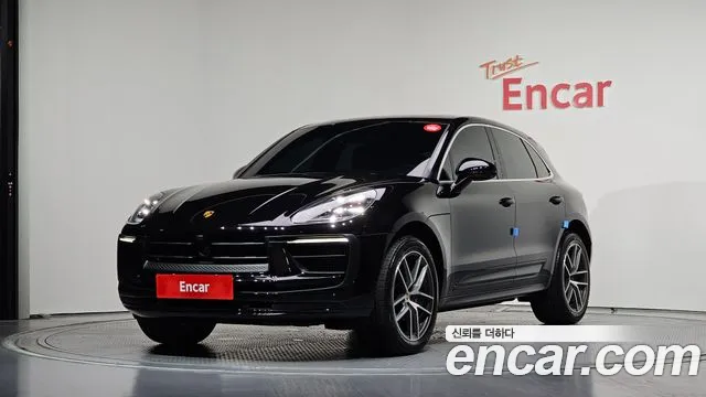 Porsche Macan 2023 thumb 10