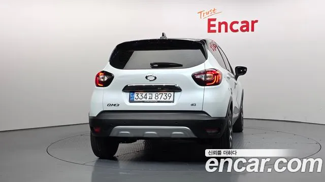 Renault QM3 2018 thumb 9
