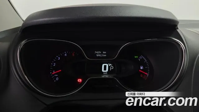 Renault QM3 2018 thumb 5
