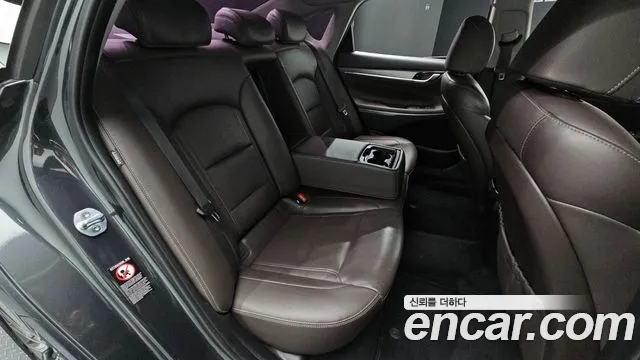 Hyundai Grandeur 2017 thumb 3