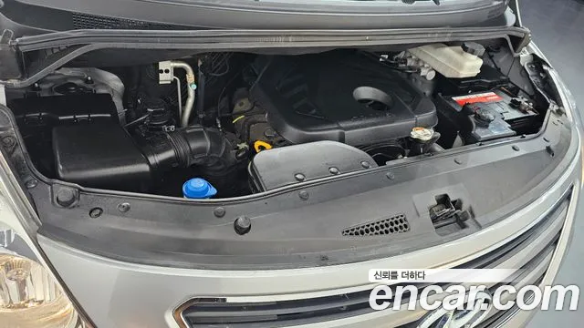Hyundai Staria 2016 thumb 4