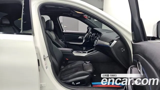 BMW 3 серии 2021 thumb 3