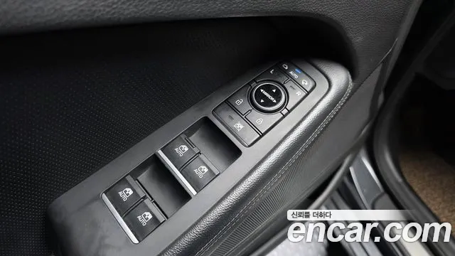 Genesis G80 2018 thumb 4