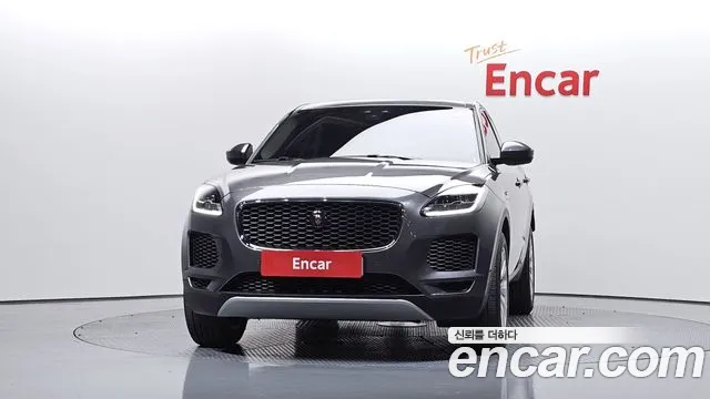 Jaguar E-Pace 2018 thumb 6