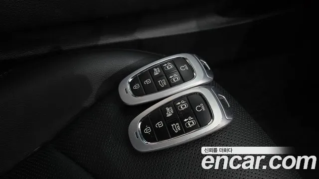 Hyundai (DN8) 2022 thumb 4