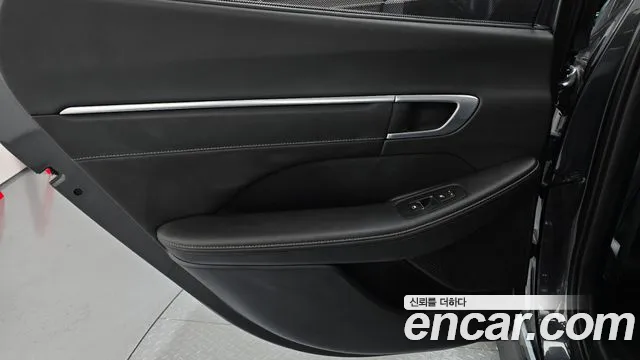 Hyundai (DN8) 2022 thumb 5