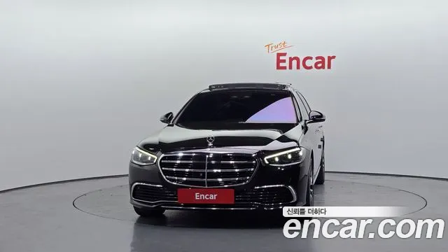 Mercedes-Benz S-Class 2022 thumb 9