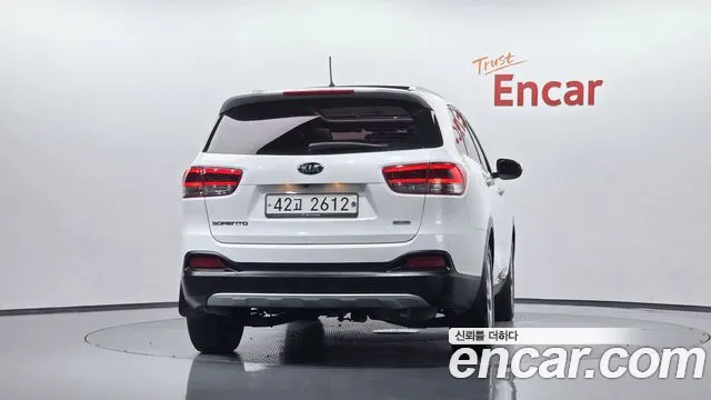 Kia Sorento 2015 thumb 4