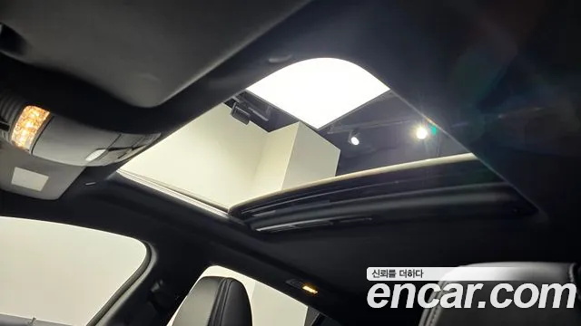 Mercedes-Benz AMG GT 2021 thumb 6