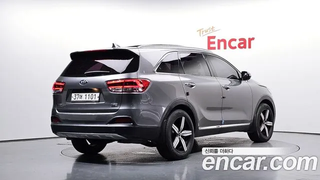 Kia Sorento 2015 thumb 6