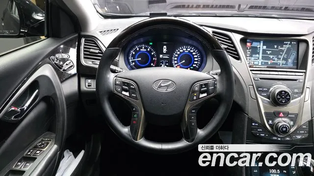 Hyundai Grandeur 2013 thumb 6