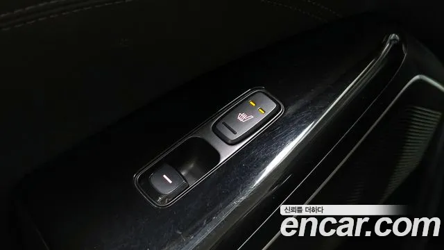 Kia K7 2016 thumb 12