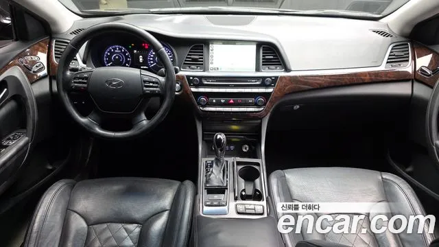 Hyundai Aslan 2015 thumb 3