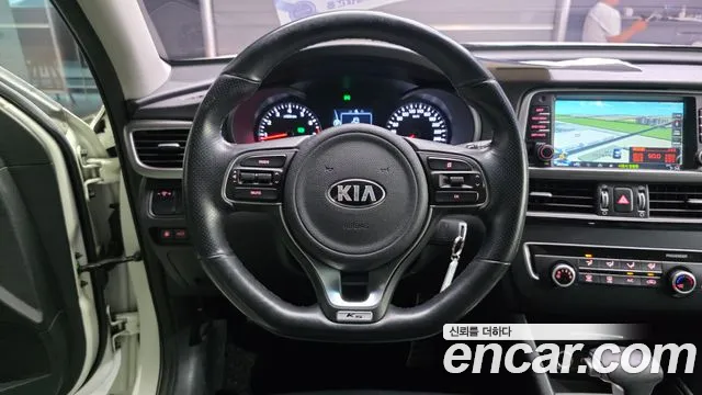 Kia K5 2016 thumb 12