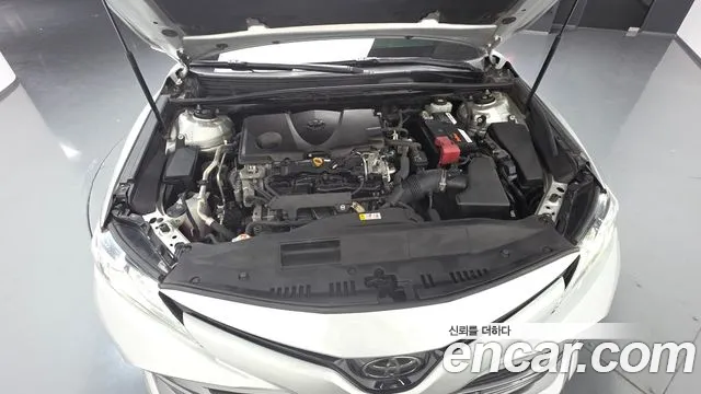 Toyota Camry 2018 thumb 2