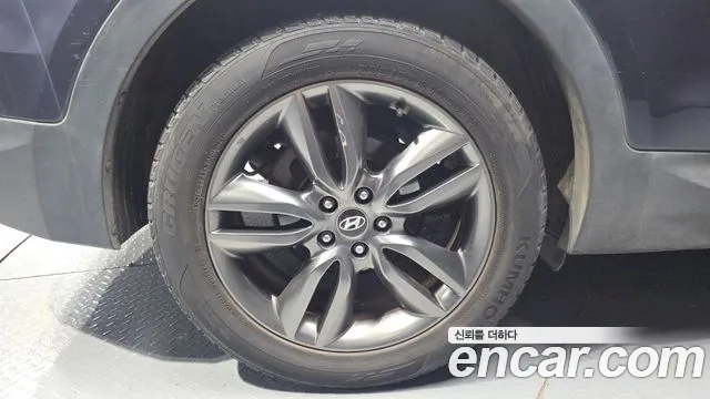 Hyundai Санта Фе 2013 thumb 2