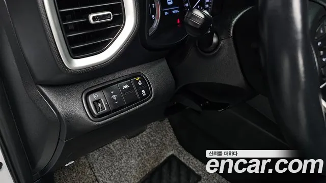 Hyundai Venue 2022 thumb 12