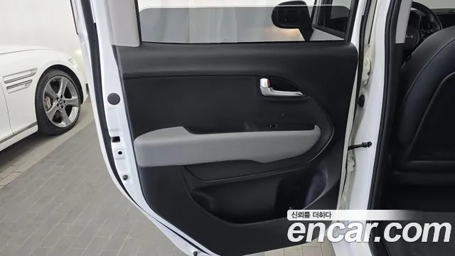 Kia Ray 2023 thumb 10