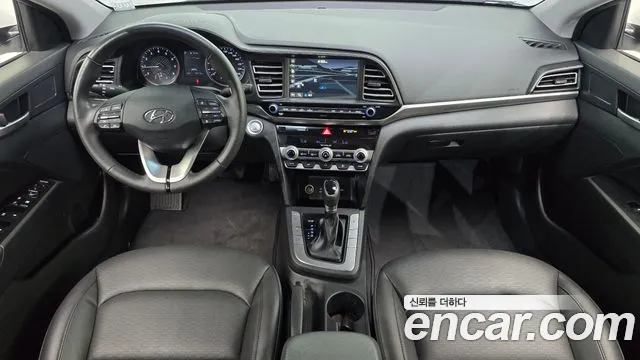 Hyundai Elantra 2019 thumb 3